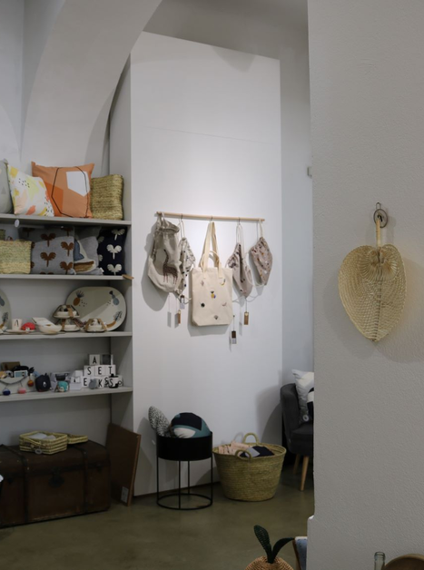 Interior view of the shop "wie wir wohnen" in Graz. | © Tamara Lammer