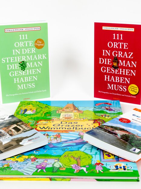 Travel guides about Graz and Styria, kid-friendly books and maps. | © Graz Tourismus - Harry Schiffer