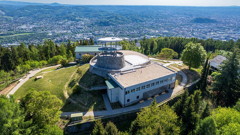 Aussicht vom Fürstenstand auf Graz und Umgebung. | © Markus Kaiser