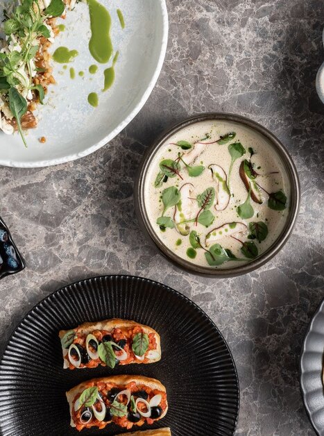 Piatti e bevande squisite al Francis Bistro, Graz. | © Foto Ripix