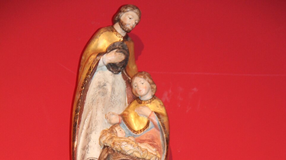 Depiction of saints on a tree trunk. | © Archiv Diözesanmuseum Graz