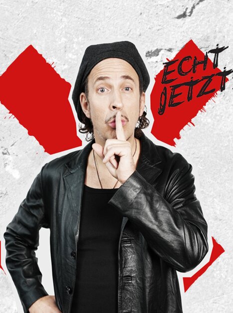 Plakat von "Rolfs Vater" mit einem Mann, der ein Shhh-Zeichen macht. | © Smile Producing