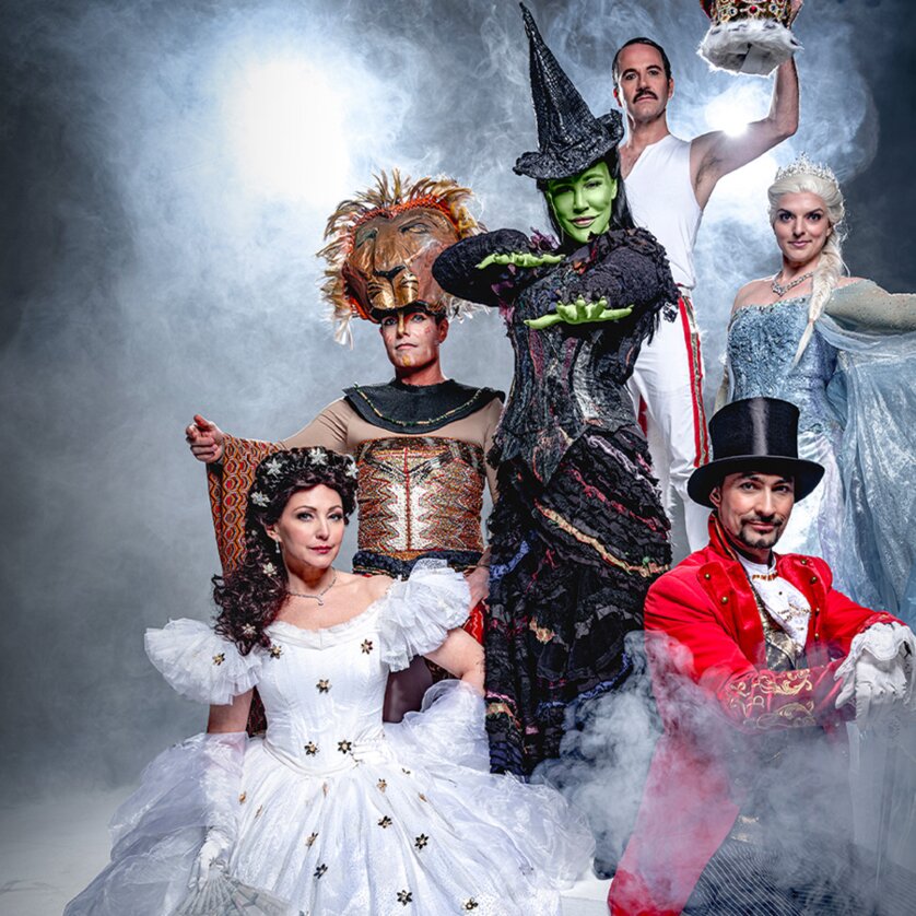 Darsteller der Nacht der Musicals in Kostümen | © Pura Vida Theater und Musical GmbH