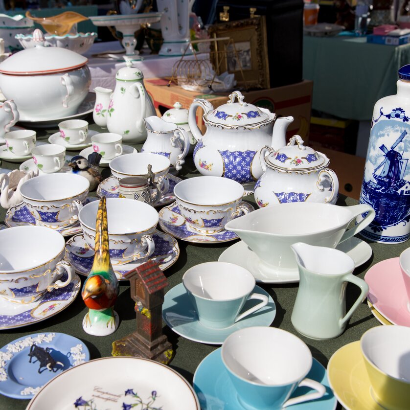 Dishes at a Flea Market | © Graz Tourismus - Harry Schiffer