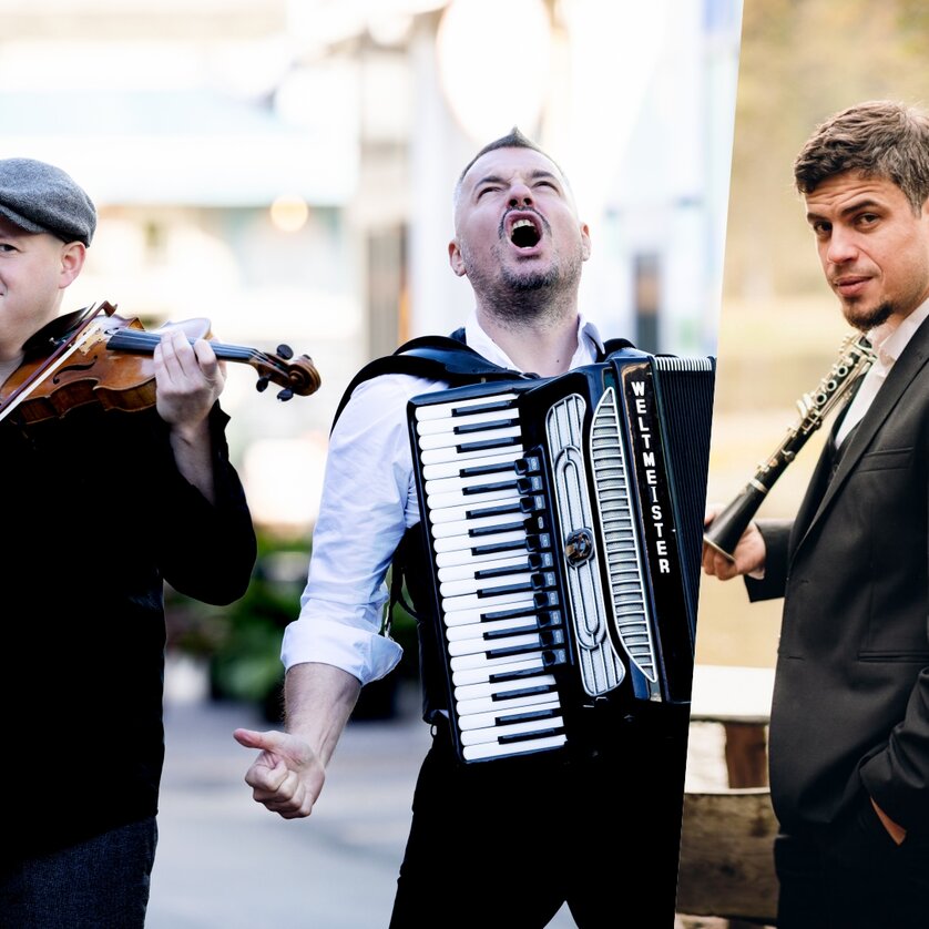 Tre musicisti: un violinista, un cantante con fisarmonica e un clarinettista. | © Julia Wesely