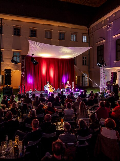 La Strada im Minoritenhof | © Nikola Milatovic