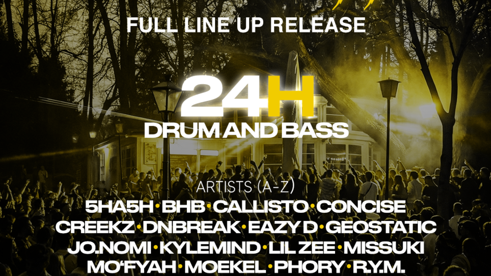 poster for the event Park and Bass XXL, showing a crowd in a parc | © KNAPP Media