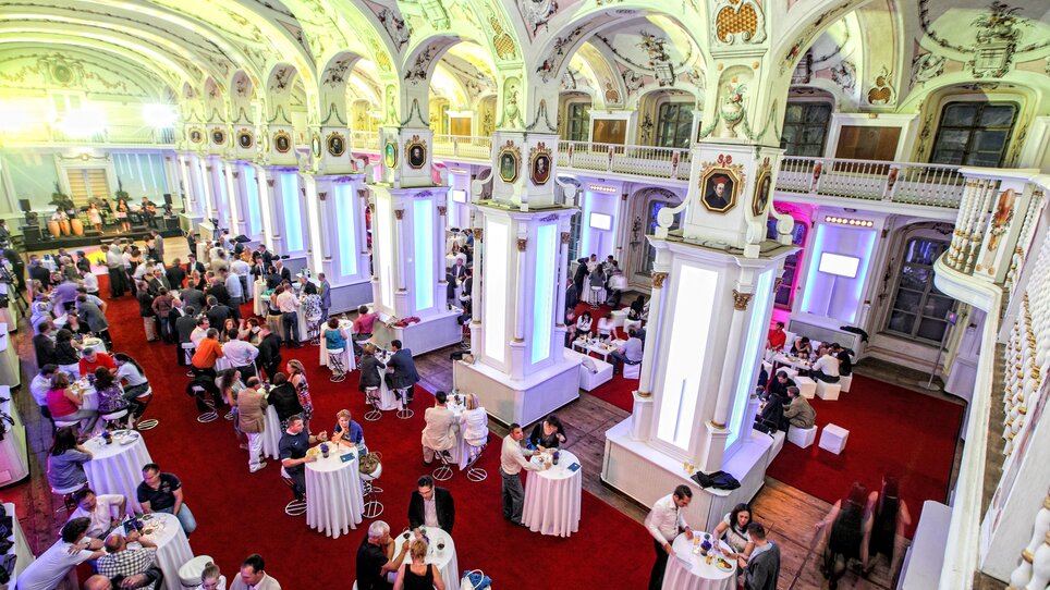 Business event at the Old University with networking opportunities. | © Alte Universität