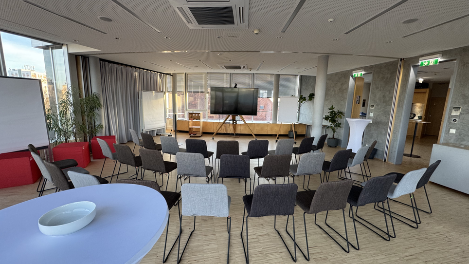 Level 4 | © Level 4