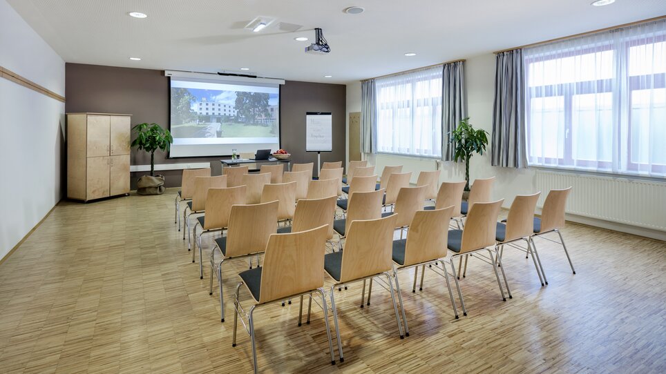 Tagungsraum im JUFA Hotel Graz City für Geschäftstreffen und Konferenzen. | © JUFA Hotel Graz City