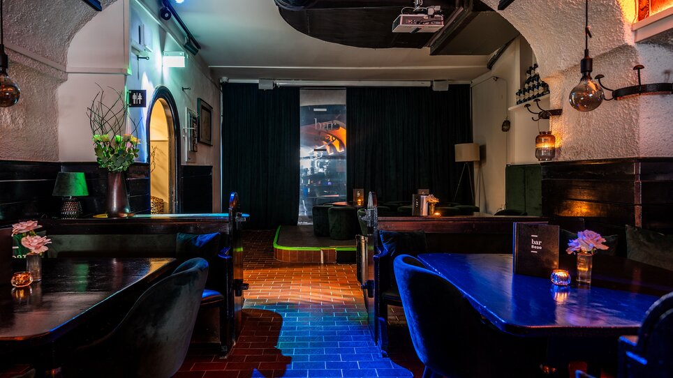 Stylisches Interieur des Hotel Mariahilf mit Tischen und Sesseln. | © Hotel Mariahilf