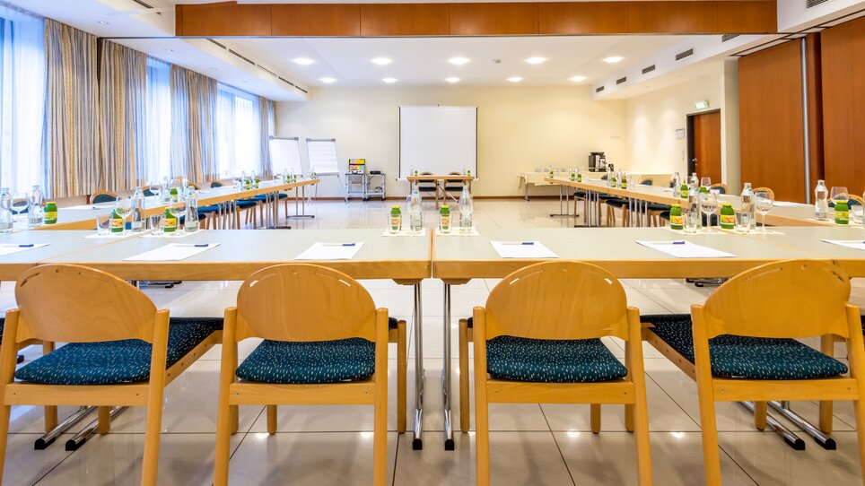 Tagungsraum im Hotel Stoiser Graz, geeignet für Konferenzen und Meetings. | © Hotel Stoiser