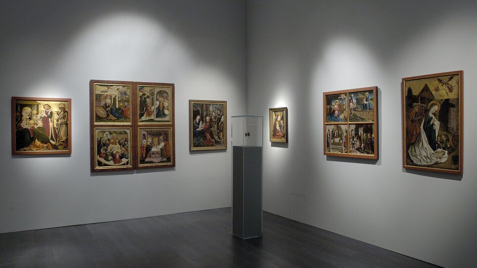 View of the Alte Galerie with various paintings on the wall. | © UMJ