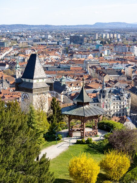 Panoramic view of Graz featuring the Graz Clock Tower and the Chinese Pavilion. | © Graz Tourismus - Harry Schiffer