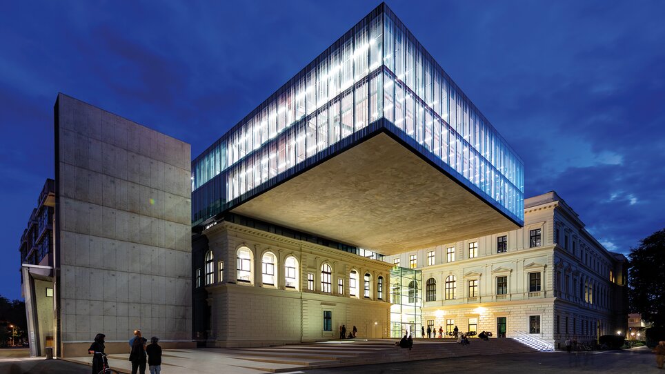 Universitätsbibliothek | © Harry Schiffer
