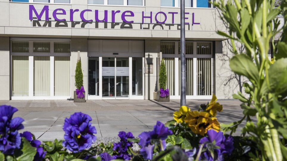 Eingang zum Hotel Mercure Graz City | © Die Steirerin