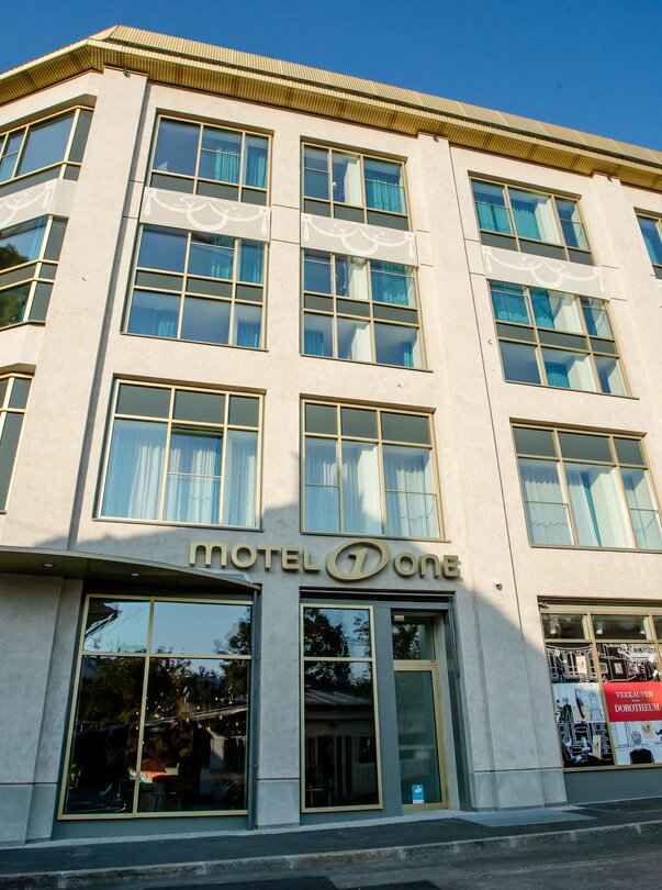 Exterior view of Motel One in Graz. | © Motel One Austria GmbH